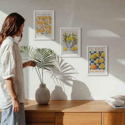 Moderne billedsæt med retro citrusfrugter og gule accenter