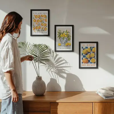 Moderne billedsæt med retro citrusfrugter og gule accenter
