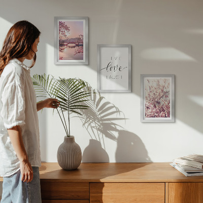 Moderne billedsæt Blomstermotiver med en bro og en indskrift