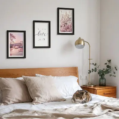 Moderne billedsæt med blomstermotiver, bro og indskrift