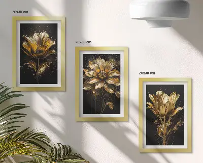 Billedvæg med blomster i gule nuancer på mørk baggrund