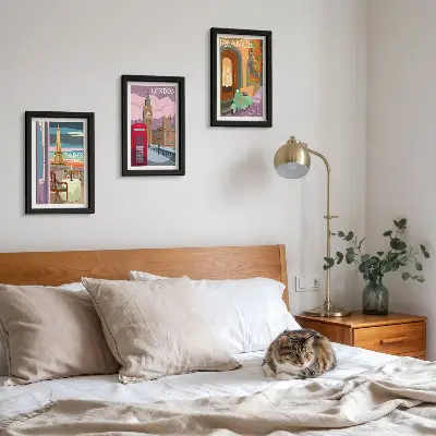 Billeder med rammer retro bymotiver fra Paris, London og Frankrig