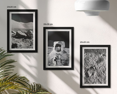 Moderne billedsæt Månebilleder med astronaut og fodspor