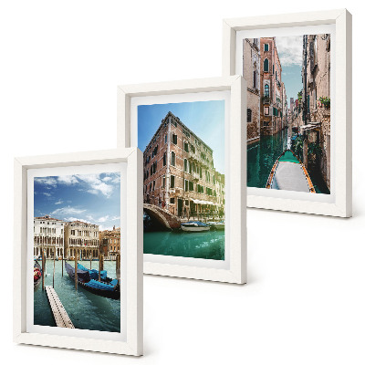 Pakke med billeder og rammer Udsigt over Venedig med kanaler og byarkitektur