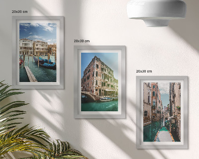 Pakke med billeder og rammer Udsigt over Venedig med kanaler og byarkitektur