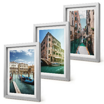 Pakke med billeder og rammer Udsigt over Venedig med kanaler og byarkitektur