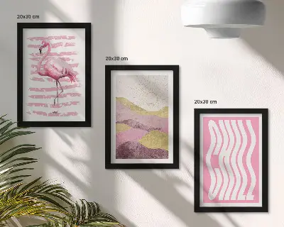 Pakke med billeder og rammer lyserøde flamingoer med pastel bjerglandskab og Chill bogstaver