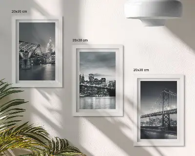 Moderne billedsæt med broer og byarkitektur i grå nuancer