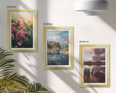 Moderne billedsæt Blomster i haven, bjerge og en rolig vandoverflade