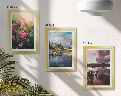 Moderne billedsæt med motiver af blomster i haven, bjerge og en rolig vandoverflade