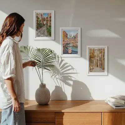 Moderne billedsæt med motiv af charmerende gader og springvand i malerisk arkitektur