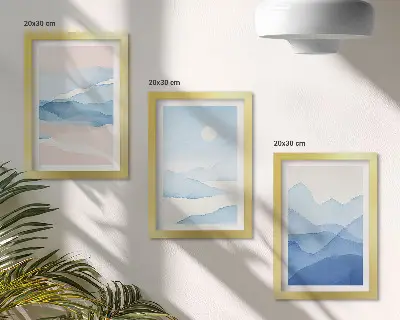 Billedvæg med blå og lyserøde bjerglandskaber i akvarel