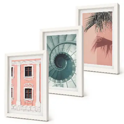 Billedvæg med pastelfarvet arkitektur og spiralmønstre