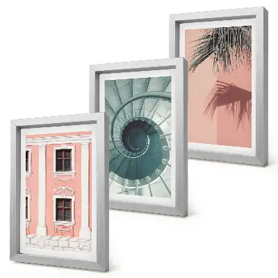 Billedvæg med pastelfarvet arkitektur og spiralmønstre