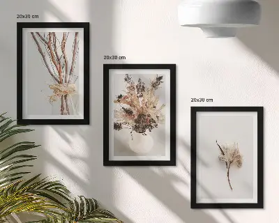 Blomster og grene i minimalistisk naturstil pakke med billeder og rammer