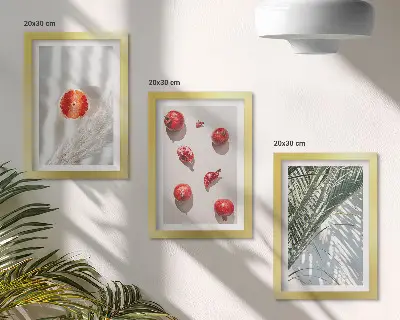 Billedvæg med motiv af tropiske frugter og palmeblade