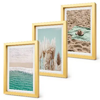 Billedvæg med motiv af strand, bølger, græs, hat, sand og afslappende natur