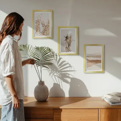 Moderne billedsæt med abstrakte plantemotiver i rustik boho-stil