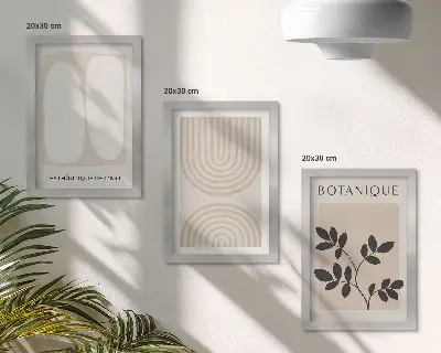 Billedvæg med boho-plakater og abstrakte plantemotiver
