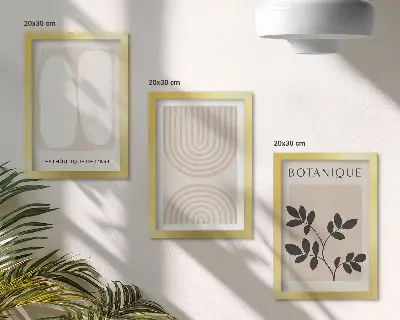 Billedvæg med boho-plakater og abstrakte plantemotiver