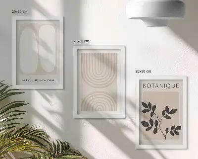 Billedvæg med boho-plakater og abstrakte plantemotiver