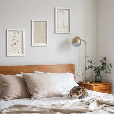 Moderne billedsæt med linjer og former i beige og hvide nuancer