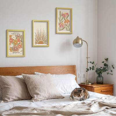 Pakke med billeder og rammer Blomster i pastelfarver med solstråler