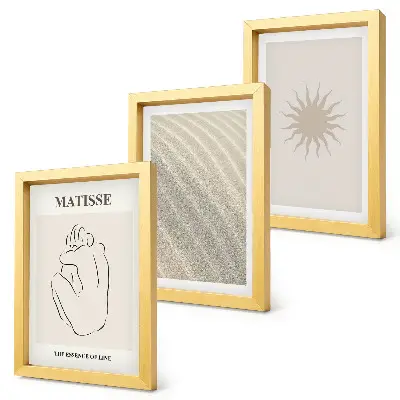 Billedvæg med minimalistiske linjer i sandfarvede nuancer af bølger og sol