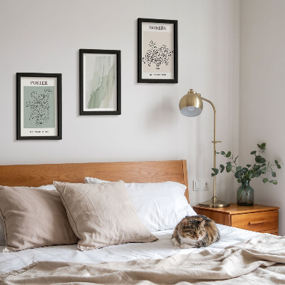 Pakke med billeder og rammer Blomster i en vase i moderne og minimalistisk stil
