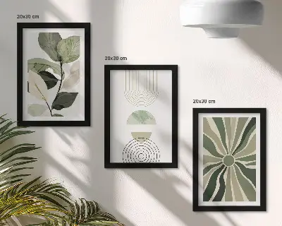 Billedvæg med plantemotiver og geometriske former i grønne nuancer