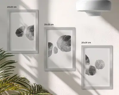 Billedvæg med abstrakt minimalistisk maleri med malingspletter