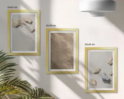Pakke med billeder og rammer med motiv af naturlige strukturer af strandsten