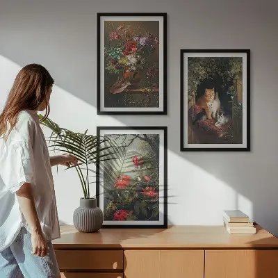 Billedvæg med vintage blomster og katte i naturtema