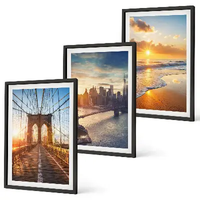 Billeder med ramme triptykon med motiv af broer i en by ved solnedgang