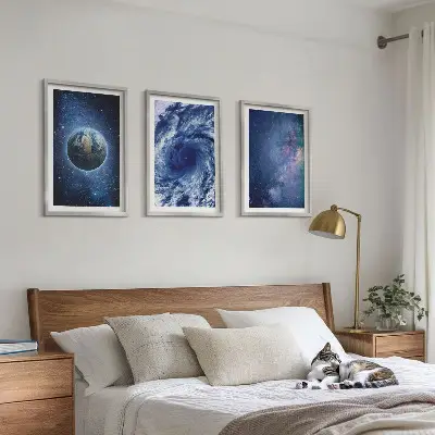 Triptykon billede med ramme motiv af galakse i rummet