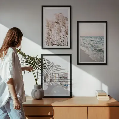 Billedsæt til soveværelset med motiver af planter, havbølger, udsigt og huse