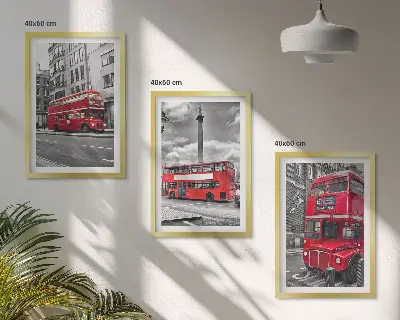 Billedvæg med motiv af røde busser i London