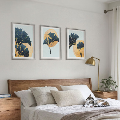 Triptykon billeder med ramme Ginkgo blade lys baggrund