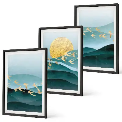 Triptyk af abstrakte solnedgangslandskaber med ramme