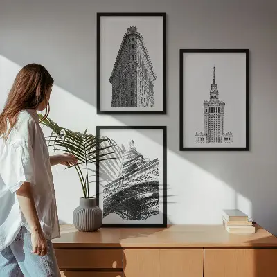 Triptykon med arkitektoniske sort-hvide bygninger med ramme