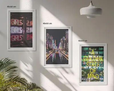Neonskilte på floden om natten billedvæg med inspiration