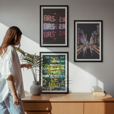 Billedvæg inspiration Neonskilte på floden om natten
