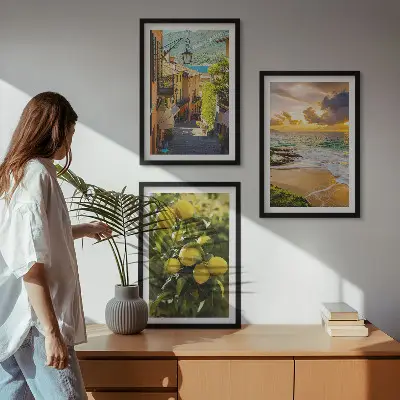 Billedsæt til soveværelset med motiver af gader, hav, strand og citrustræer