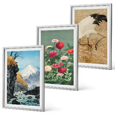 Billedvæg med motiv af bjerglandskab, flod, blomster og traner