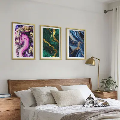 Triptykon med abstrakte rosegrønne mønstre billedsæt med ramme