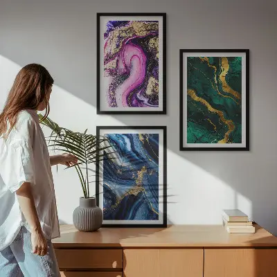 Triptykon med abstrakte rosegrønne mønstre billedsæt med ramme
