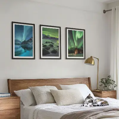 Billedsæt til soveværelset med vinterlandskaber af aurora og bjerge