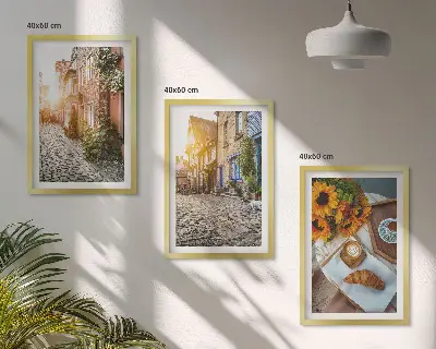 Triptyk-billeder med ramme motiv med gade, kaffe og solsikker