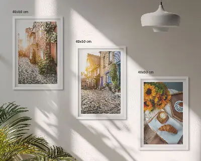 Triptyk-billeder med ramme motiv med gade, kaffe og solsikker