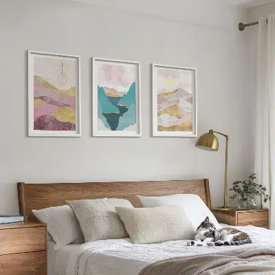 Billedvæg med abstrakte bjerge og sol inspiration til din billedvæg